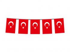 İpe Dizili Bayrak